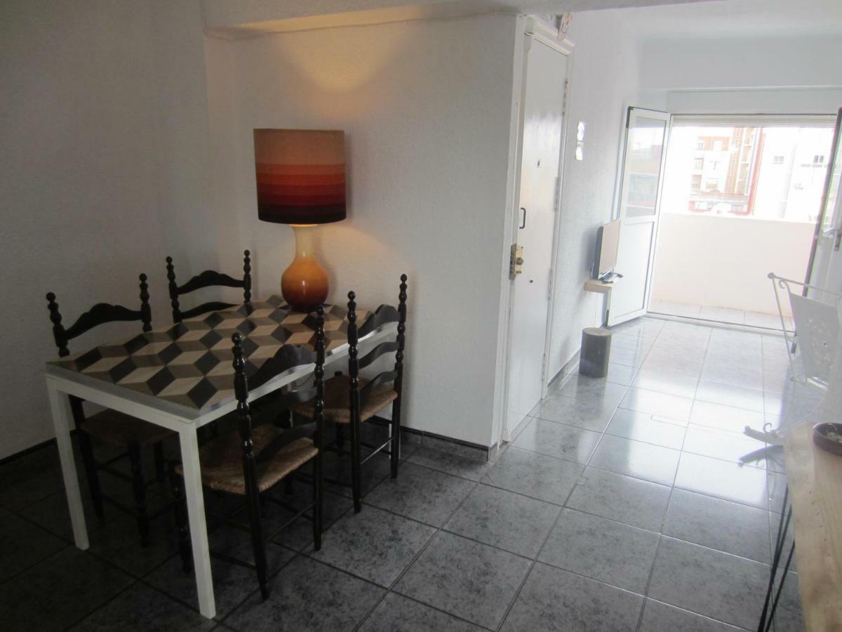 Apartment 400 Meters From The Beach Valencia Exterior foto